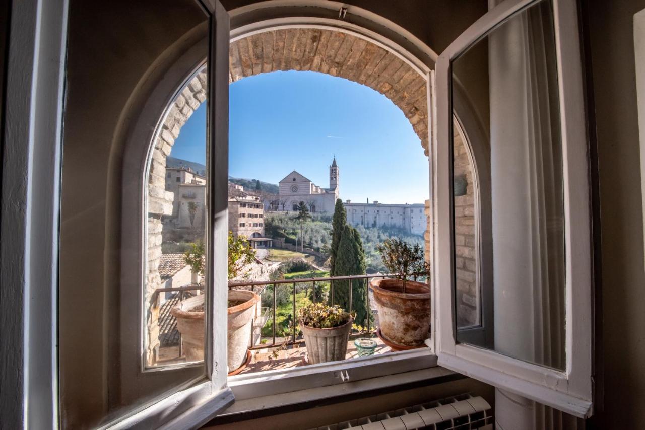 Casa Spagnoli Ассізі Екстер'єр фото